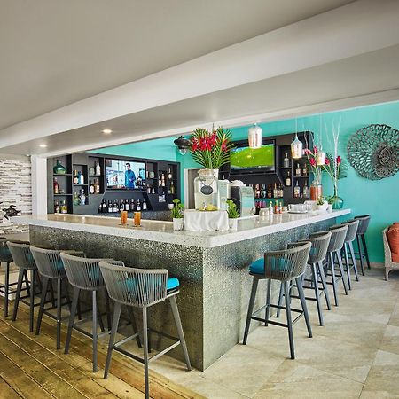 Coconut Court Beach Hotel Κράιστ Τσερτς Εξωτερικό φωτογραφία