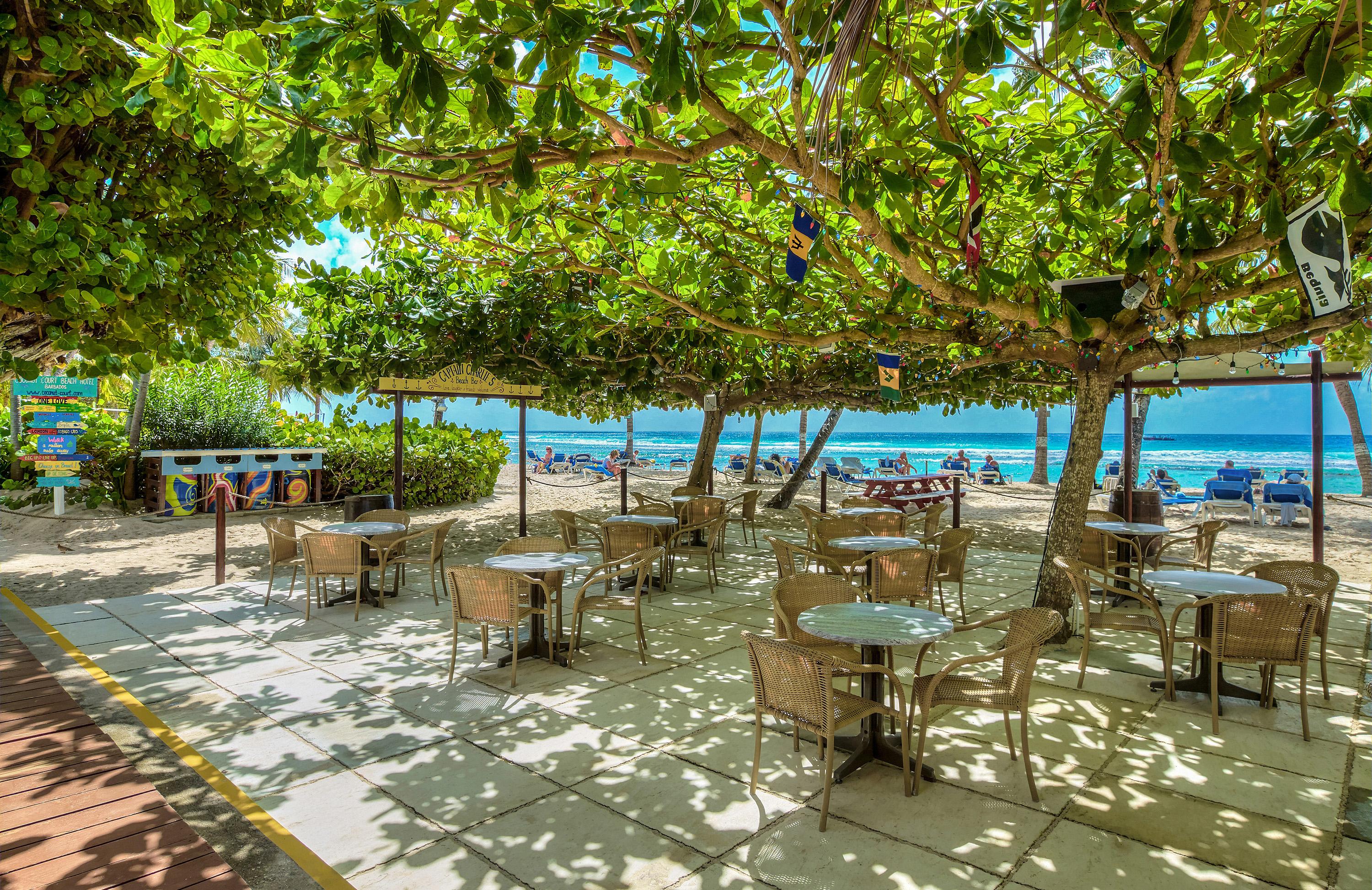 Coconut Court Beach Hotel Κράιστ Τσερτς Εξωτερικό φωτογραφία